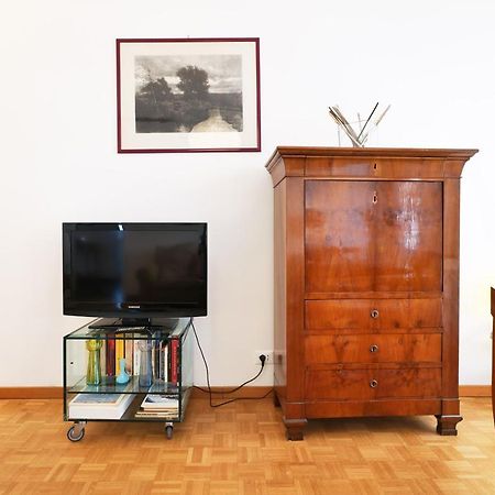 Primopiano - Valparaiso Apartman Milánó Kültér fotó